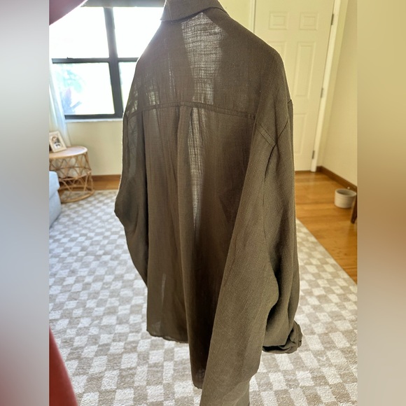 Solai Poolside Oversized Button Top Espresso - Picture 6 of 8